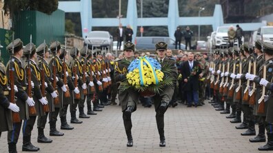 Фото: У Львові вшанували учасників бойових дій на території інших держав