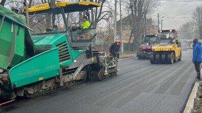 Фото: Ремонт на вул. Сяйво завершено: рух громадського і приватного транспорту відновлено у звичному режимі