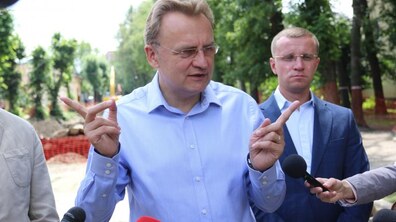 Фото: Вул. Личаківську відкриють для проїзду у вересні