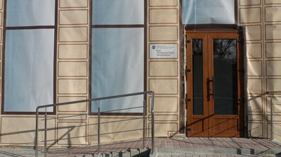 Фото: На площі Святого Теодора відкрили дитячий клуб