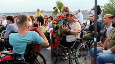 Фото: Ніно Катамадзе виступила для пацієнтів центру НЕЗЛАМНІ