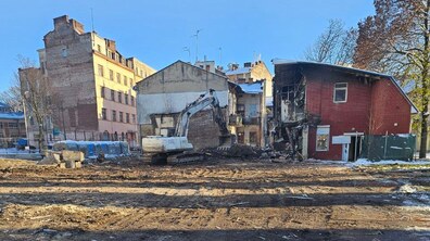 Фото: Завали кінотеатру «Дзвін» розібрали