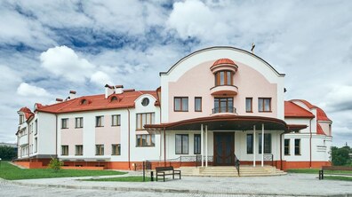 Фото: Відсьогодні у Патріаршому домі УГКЦ проживають медики