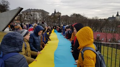 Фото: Акція «Ланцюг єднання» сьогодні відбулася о 12.00 год
