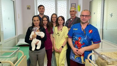 Фото: Вперше в Україні львівські хірурги сформували немовляті жовчовивідні шляхи з допомогою робота Da Vinci