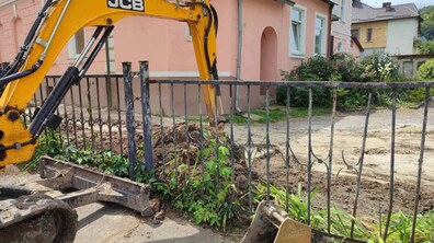 Фото: Львівводоканал замінив 300 м аварійного водопроводу у Винниках: цього тижня відбудеться перепідключення мереж