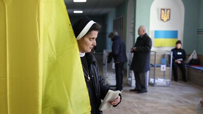 Фото: За оперативними даними, всі виборчі дільниці у Львові відкрились і працюють