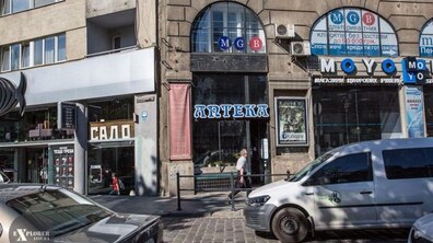 Фото: Аптеку на пл. Міцкевича буде збережено: сьогодні до приміщень аптеки відновлено подачу електроенергії