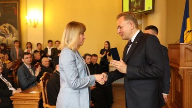 Фото: Відзнакою імені Олени Степанівни нагороджено трьох почесних львів’янок