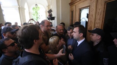 Фото: Керівника департаменту «Адміністрація міського голови» госпіталізували після побиття псевдоактивістами