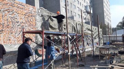Фото: Відновлення мозаїки «Море і риби»: 70% рельєфу вже готові
