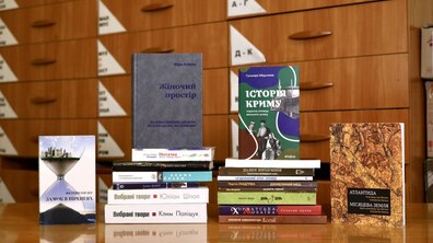 Фото: До понеділка триває збір книжок на книгообмін «Книжкова площа»: як долучитись