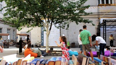 Фото: У Львові триває збір книжок на масштабний книгообмін «Книжкова площа»