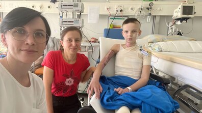 Фото: Львівські та швейцарські лікарі врятували 8-річну дівчинку з опіками тіла
