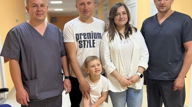 Фото: Львівські медики через маленький розріз видалили жінці 15-сантиметрову пухлину