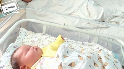 Фото: У пологовому будинку Львова народилася дівчинка-богатирка