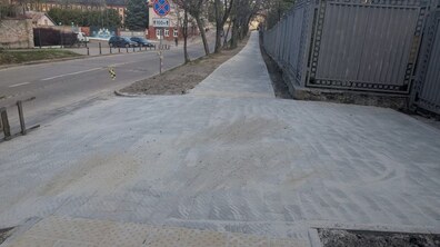 Фото: Хідник на вул. Кордуби відремонтували з дотриманням норм доступності