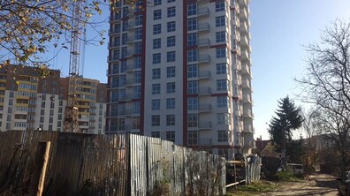 Фото: Львівська міська рада застерігає мешканців від купівлі квартир у будинку на вул. На Нивах через аферу з будівництвом