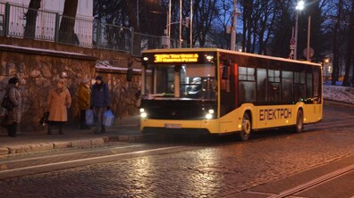 Фото: Смуги для проїзду громадського транспорту облаштують на 7-ми вулицях Львова
