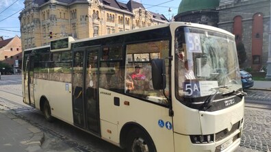 Фото: Зручний транспорт для приєднаних громад: Львівське АТП-1 купить 10 нових автобусів (відео)