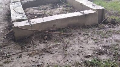 Фото: Справою щодо самовільного захоплення підприємцем ділянки на вул. Єрошенка займається прокуратура