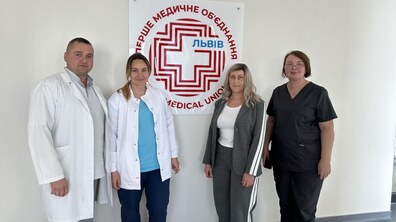 Фото: Львівські онкологи допомогли побороти рак 44-річній жінці