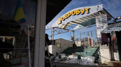 Фото: «До кінця воєнного стану підприємців з Добробуту не можна позбавляти роботи», - позиція міста щодо ринку
