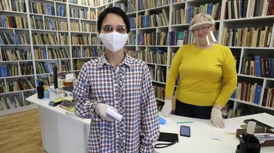 Фото: Львівські бібліотеки відновили роботу у форматі видачі книжок