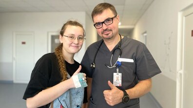 Фото: Львівські медики прооперували дочку захисника і волонтерку