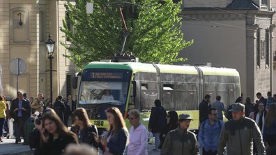 Фото: Від сьогодні буде обмежено рух транспортних засобів на перехресті пл. Ринок — пл. Катедральна — вул. Галицька