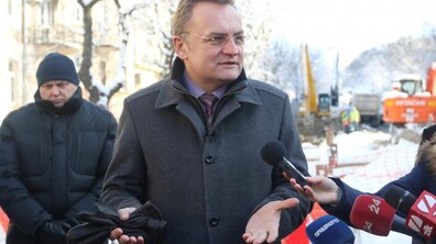Фото: Мер Львова про ситуацію щодо ЛАЗу: «На сесії це питання будемо розглядати»