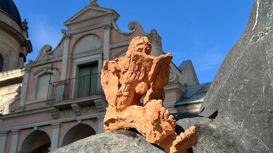 Скульптура на пам’ятнику Федоровичу
