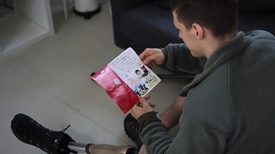 Фото: Книжкова полиця в Unbroken налічує вже понад 1000 подарованих львів’янами книг: як долучитись до ініціативи (відео)
