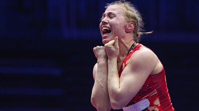 Фото: Три львівські борчині стали срібними призерками чемпіонату Європи