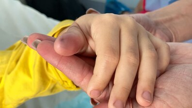 Фото: До львівської лікарні госпіталізували дитину, яку вкусила змія: медики нагадують, як діяти у таких випадках