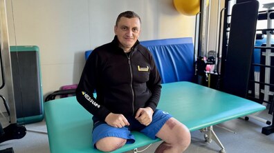 Фото: У центрі UNBROKEN врятували захисника, який після поранення був на межі життя і смерті