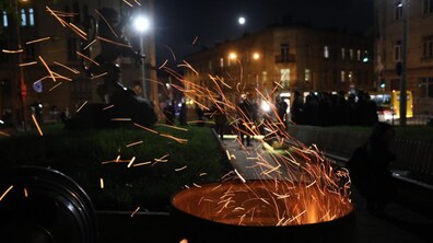 Фото: Біля пам’ятника 100-річчю ЗУНР відзначили 102-гу річницю Листопадового чину