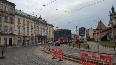 Фото: Заміна колії на вул. Винниченка: сьогодні до 22.00 трамваї №№ 1, 2, 7 і 9 курсуватимуть за звичними маршрутами