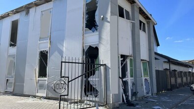Фото: У Львові працює міський штаб з ліквідації наслідків ракетних обстрілів