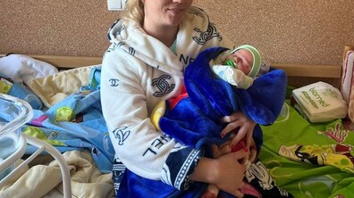 Фото: Багатодітна мама народила усіх своїх вісьмох дітей в одному пологовому будинку Львова