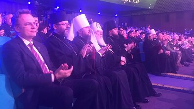 Фото: Андрій Садовий привітав Святійшого Патріарха Філарета з 90-річчям і вручив Золотий герб міста Львова