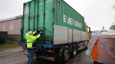 Фото: Генератори, одяг та обладнання вартістю майже 11 мільйонів гривень: Львів отримав гуманітарну допомогу з Норвегії