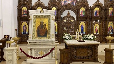 Фото: Львів’ян запрошують помолитися перед чудотворною Зарваницькою іконою Божої Матері, що була коронована Папою
