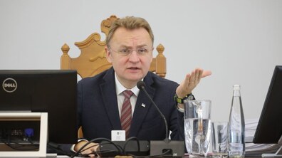 Фото: «На вул. Горбачевського буде сквер», — мер Львова