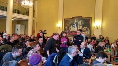 Фото: «При коригуванні тарифу вартість абонентської картки становитиме 160 грн, а це 4 грн при 40 поїздках в місяць, і 3 грн при 53 поїздках», - ЛКП «Львівелектротранс»