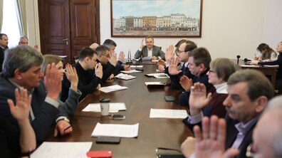 Фото: У Львові заборонили усі масові заходи
