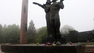 Фото: Відбулось перше засідання робочої групи щодо експонування пам’ятника Монумент Слави