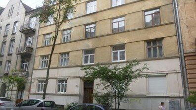 Фото: Про проведення електронного аукціону без умов об'єкта малої приватизації за адресою: м. Львів, вул. Я. Стецька, 8
