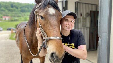 Фото: Пацієнти центру НЕЗЛАМНІ спробували новий вид реабілітації – іпотерапію