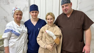 Фото: Львівські лікарі рятують життя поранених українців: історії